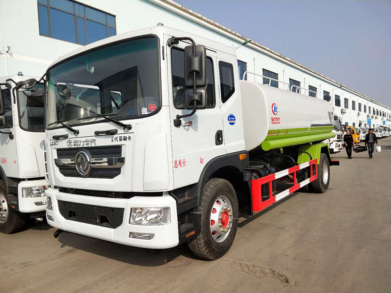 東風(fēng)多利卡灑水車(chē)|國(guó)六12噸灑水車(chē)