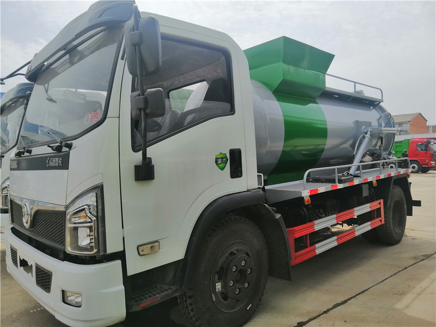 國六新款多利卡餐廚垃圾車