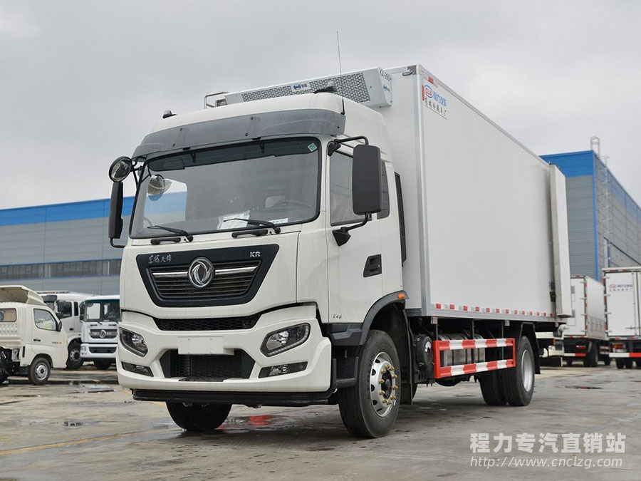 新款KR東風(fēng)天錦6.8米高頂冷藏車