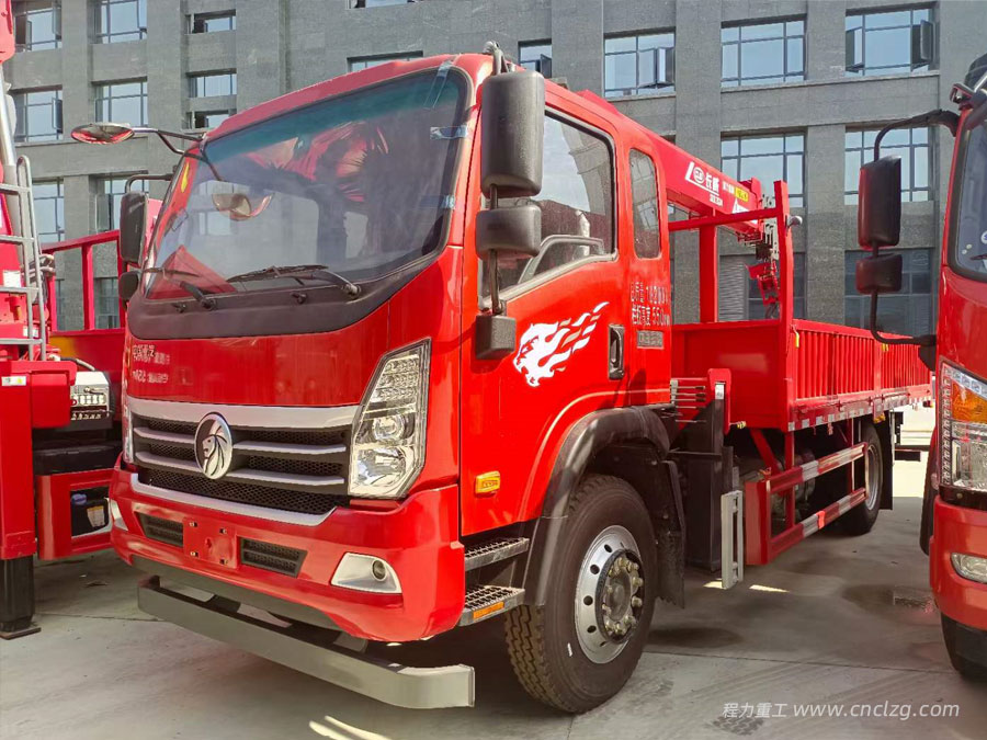 短軸距10噸加強(qiáng)后橋隨車吊