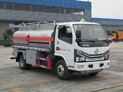 國(guó)六東風(fēng)多利卡5方加油車